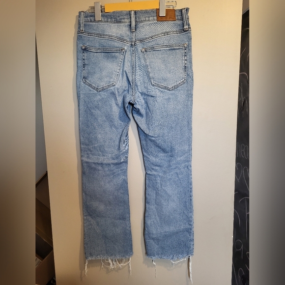 J Crew Women's Light Blue Jeans, Demi Boot Crop, Size 27 - Picture 2 of 8